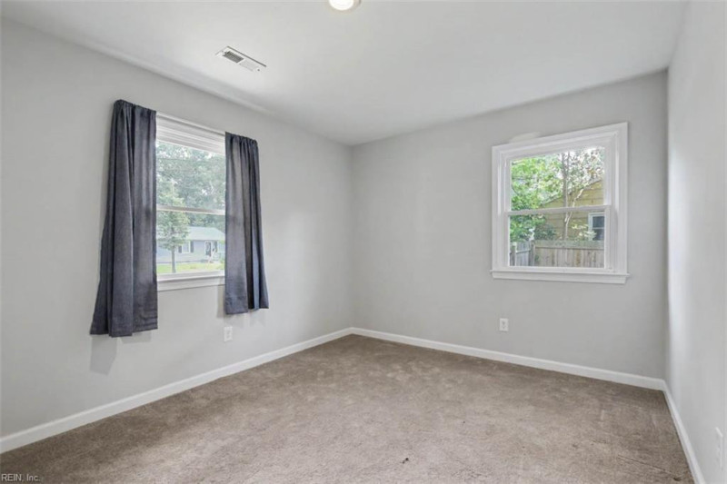 Photo 21 of 25 residential for sale in Newport News virginia
