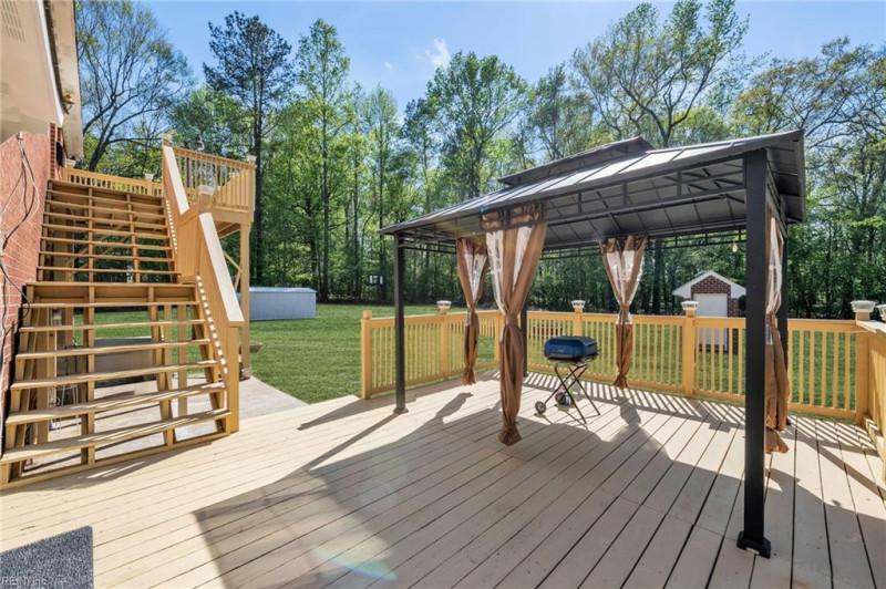 Photo 43 of 50 residential for sale in Isle of Wight County virginia