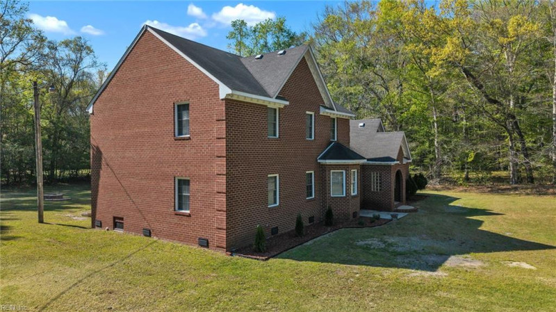 Photo 46 of 50 residential for sale in Isle of Wight County virginia