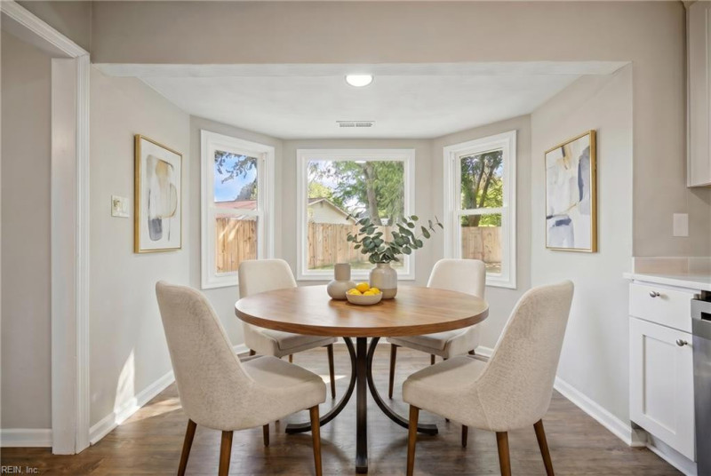 Photo 8 of 39 residential for sale in Virginia Beach virginia