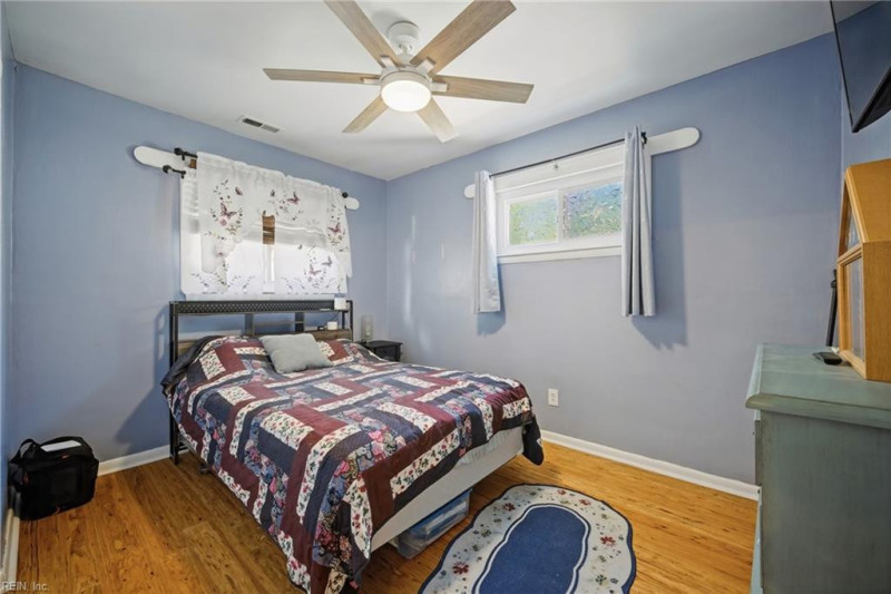 Photo 16 of 36 residential for sale in Virginia Beach virginia