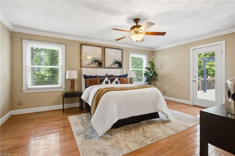 Photo 24 of 49 residential for sale in Chesapeake virginia