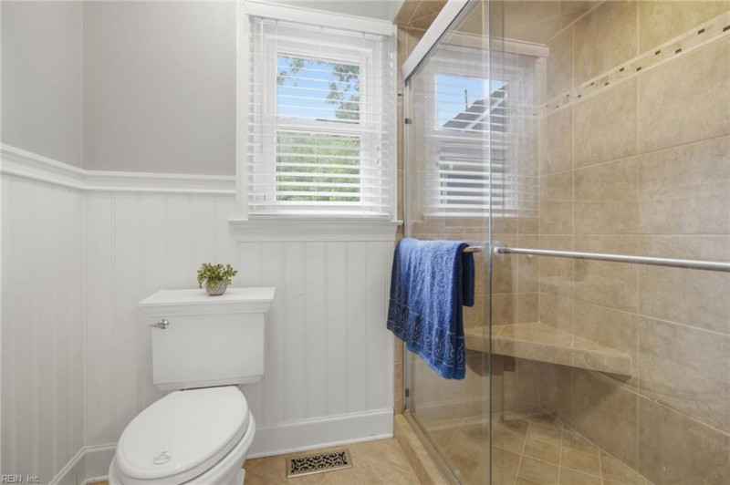 Photo 29 of 49 residential for sale in Chesapeake virginia