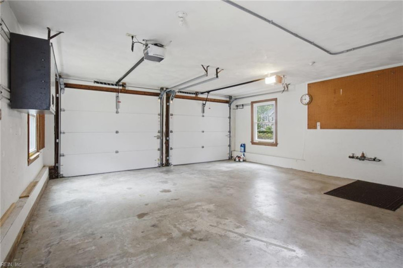 Photo 38 of 49 residential for sale in Chesapeake virginia