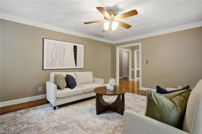 Photo 8 of 49 residential for sale in Chesapeake virginia