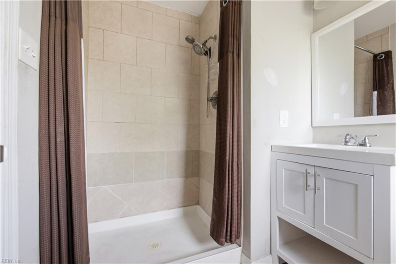 Photo 6 of 19 residential for sale in Virginia Beach virginia Photo 6 of 19 residential for sale in Virginia Beach virginia