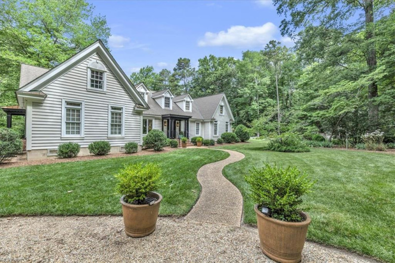 Photo 49 of 50 residential for sale in Isle of Wight County virginia