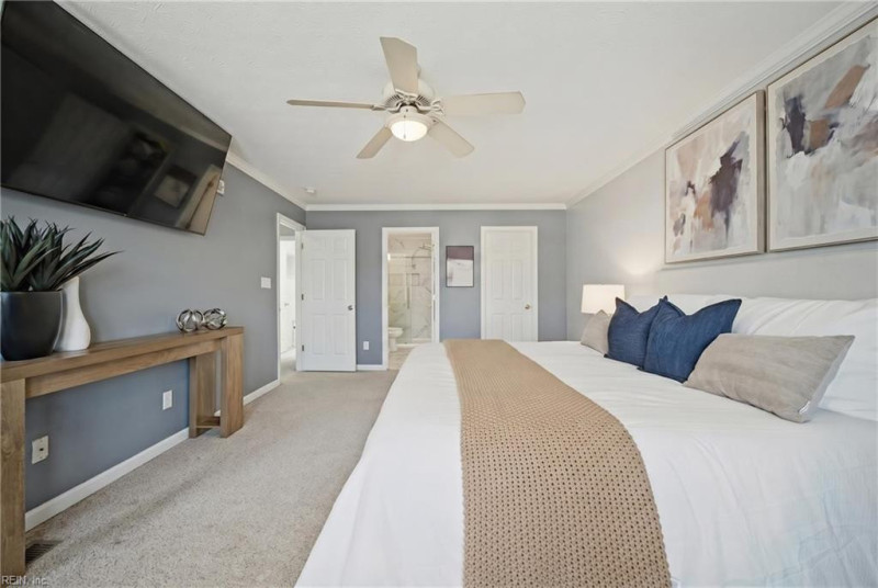 Photo 16 of 37 residential for sale in Newport News virginia