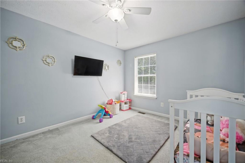Photo 20 of 37 residential for sale in Newport News virginia