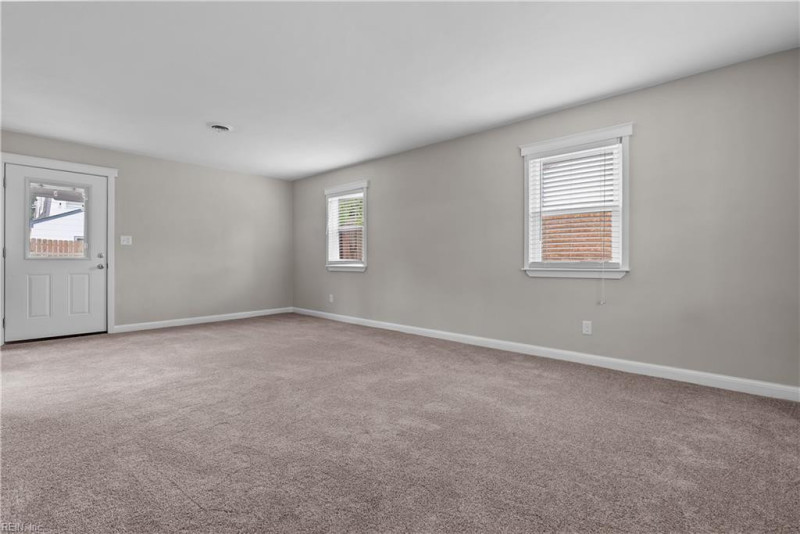 Photo 16 of 49 residential for sale in Virginia Beach virginia