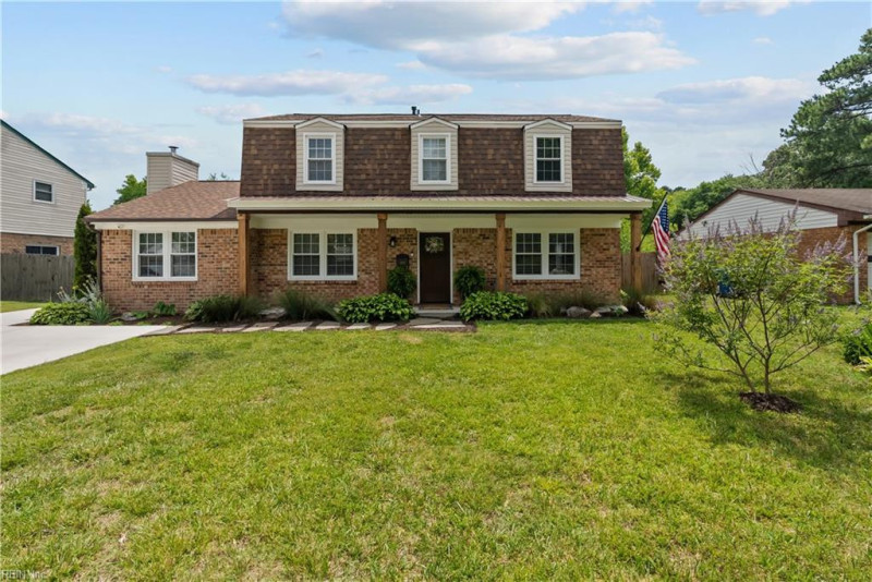 Photo 2 of 49 residential for sale in Virginia Beach virginia