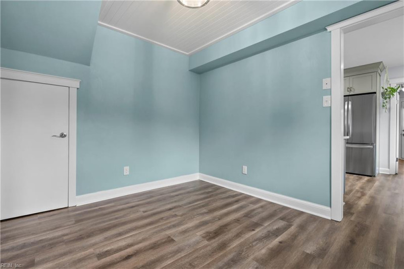 Photo 20 of 49 residential for sale in Virginia Beach virginia