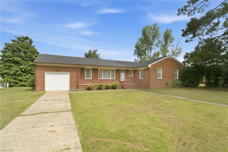 Photo 1 of 46 residential for sale in Suffolk virginia