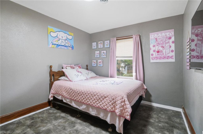 Photo 30 of 46 residential for sale in Suffolk virginia