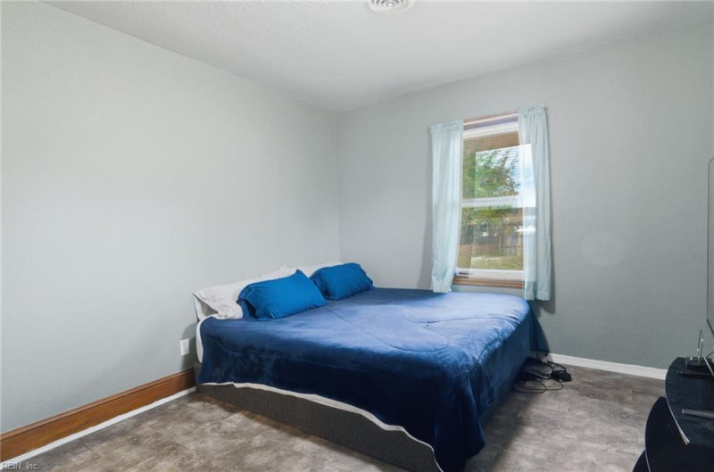 Photo 39 of 46 residential for sale in Suffolk virginia