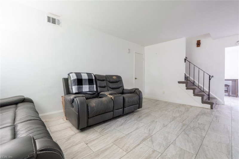 Photo 7 of 40 residential for sale in Portsmouth virginia Photo 7 of 40 residential for sale in Portsmouth virginia