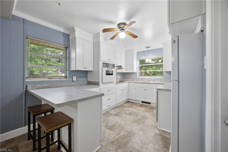 Photo 10 of 38 residential for sale in Portsmouth virginia Photo 10 of 38 residential for sale in Portsmouth virginia