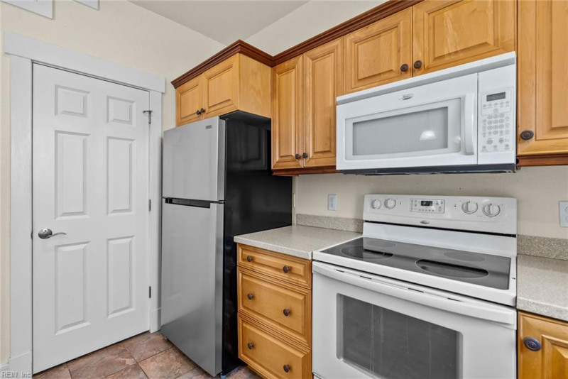 Photo 14 of 29 residential for sale in Currituck County virginia