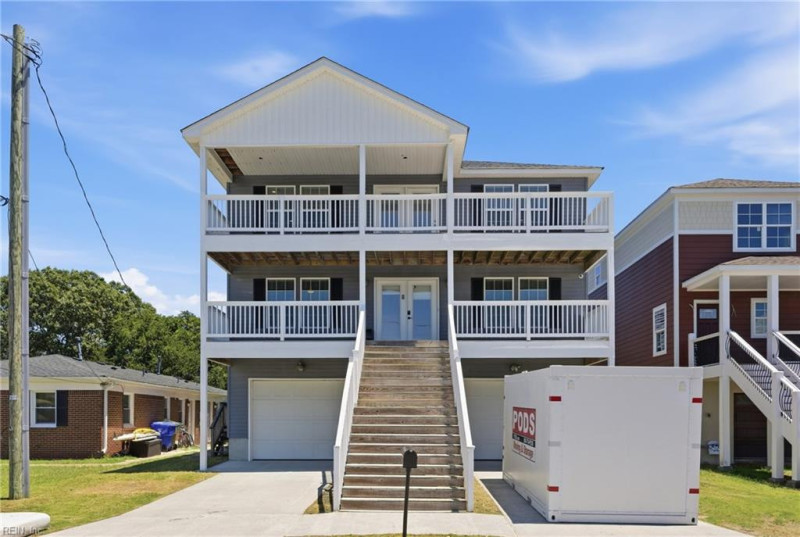 Photo 1 of 33 residential for sale in Norfolk virginia