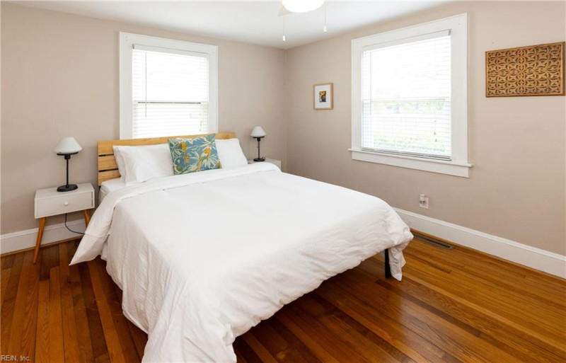 Photo 21 of 50 residential for sale in Virginia Beach virginia