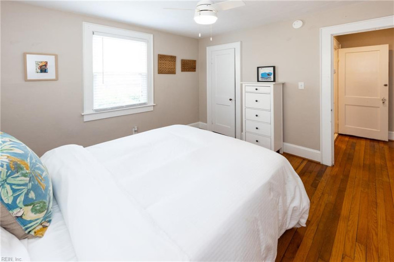 Photo 23 of 50 residential for sale in Virginia Beach virginia