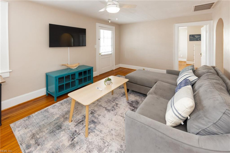 Photo 26 of 50 residential for sale in Virginia Beach virginia