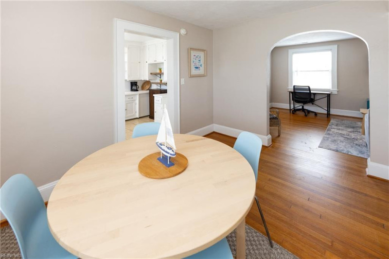 Photo 29 of 50 residential for sale in Virginia Beach virginia