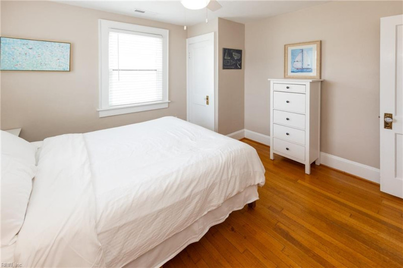 Photo 34 of 50 residential for sale in Virginia Beach virginia