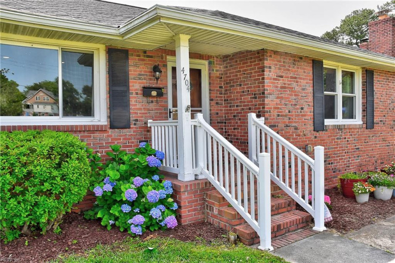 Photo 5 of 50 residential for sale in Norfolk virginia