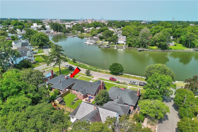 Photo 9 of 50 residential for sale in Norfolk virginia