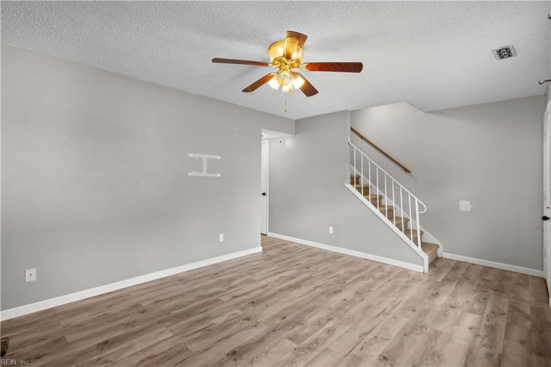 Photo 5 of 27 residential for sale in Virginia Beach virginia Photo 5 of 27 residential for sale in Virginia Beach virginia