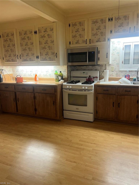Photo 4 of 14 residential for sale in Hampton virginia Photo 4 of 14 residential for sale in Hampton virginia