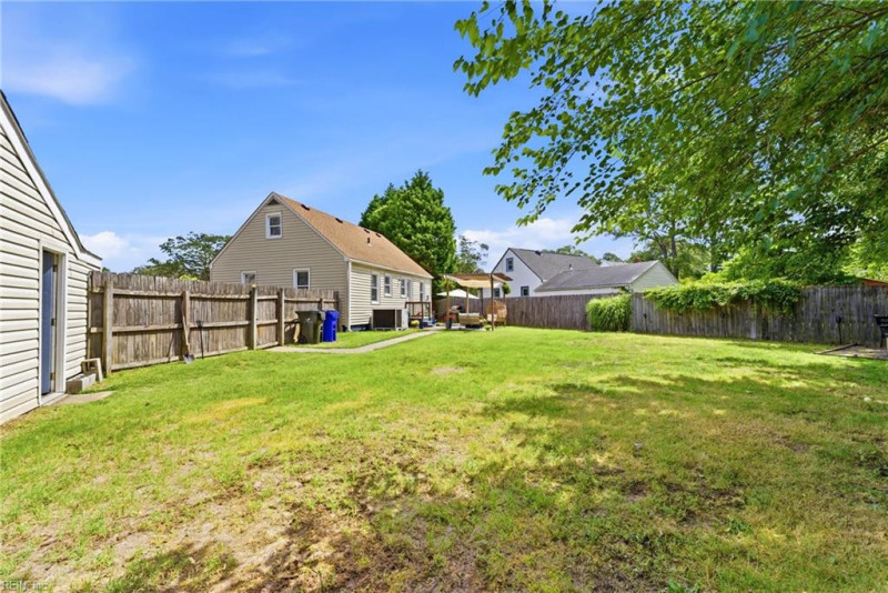 Photo 18 of 27 residential for sale in Norfolk virginia Photo 18 of 27 residential for sale in Norfolk virginia