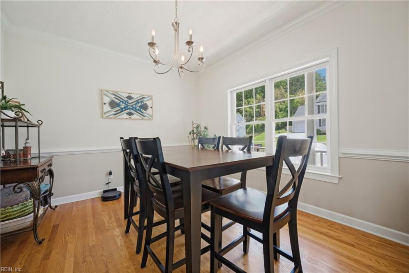 Photo 10 of 50 residential for sale in Gloucester County virginia