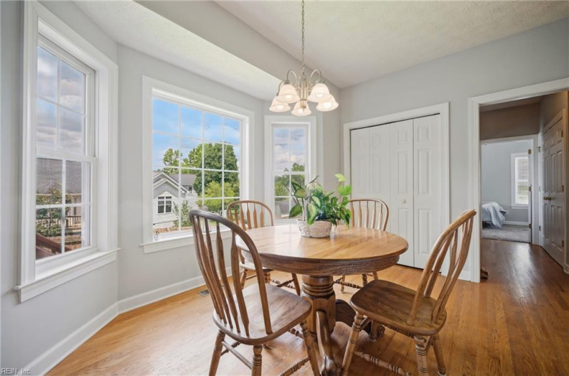 Photo 14 of 50 residential for sale in Gloucester County virginia