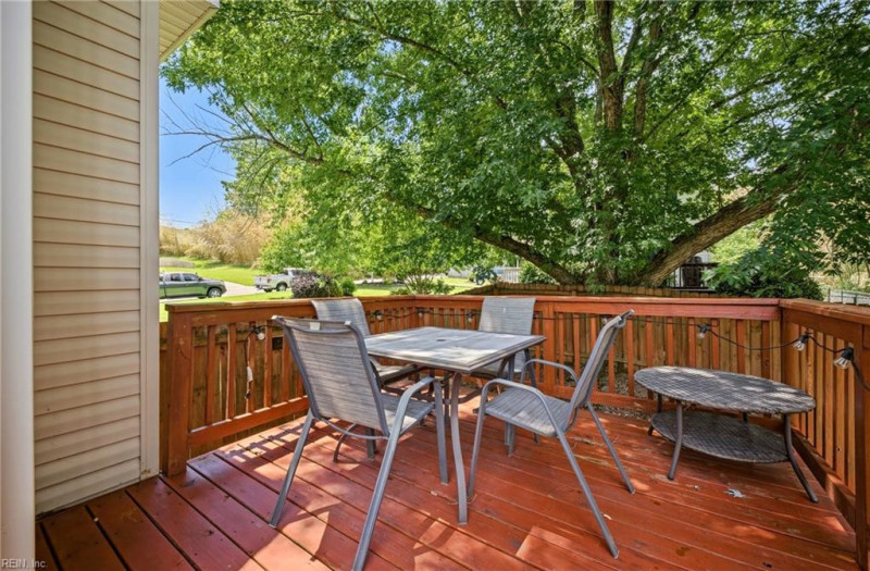 Photo 37 of 50 residential for sale in Gloucester County virginia