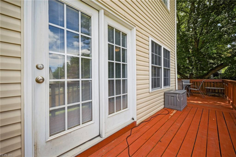 Photo 38 of 50 residential for sale in Gloucester County virginia