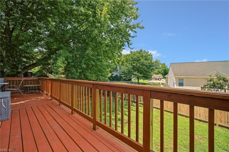 Photo 39 of 50 residential for sale in Gloucester County virginia