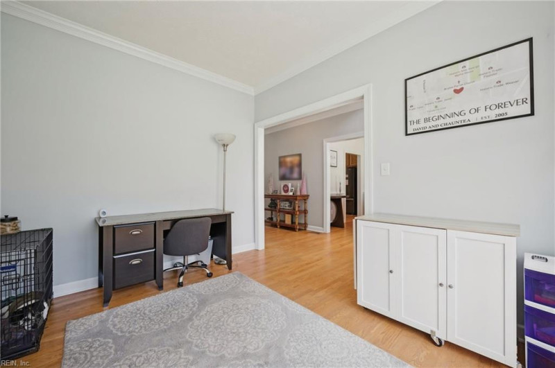 Photo 9 of 50 residential for sale in Gloucester County virginia