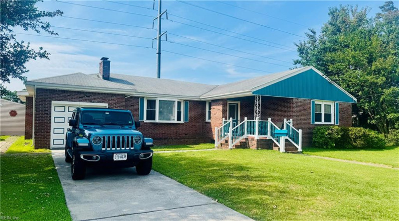 Photo 2 of 18 residential for sale in Norfolk virginia