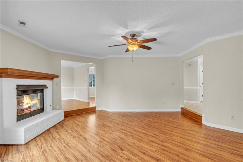 Photo 20 of 43 residential for sale in Virginia Beach virginia