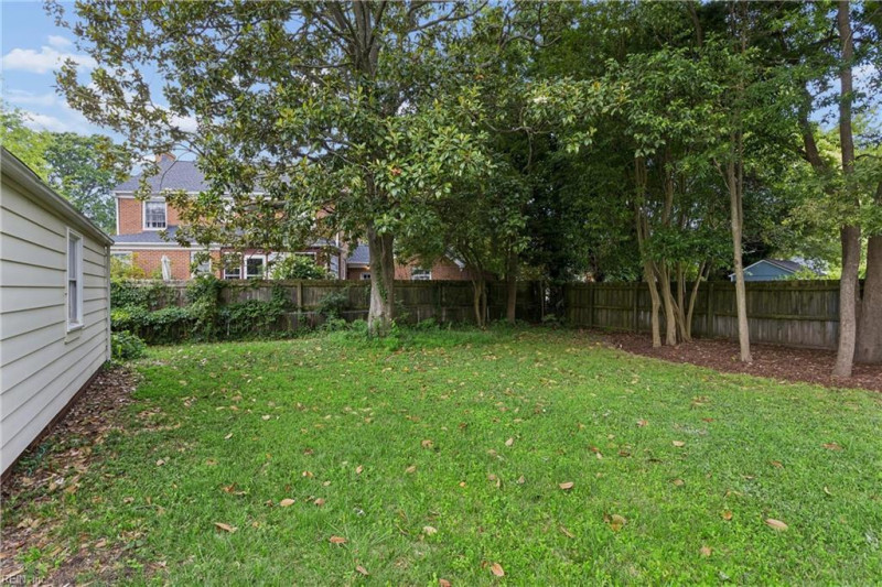 Photo 39 of 47 residential for sale in Hampton virginia Photo 39 of 47 residential for sale in Hampton virginia