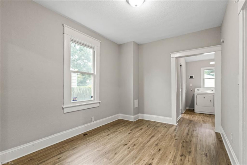 Photo 15 of 36 residential for sale in Norfolk virginia Photo 15 of 36 residential for sale in Norfolk virginia