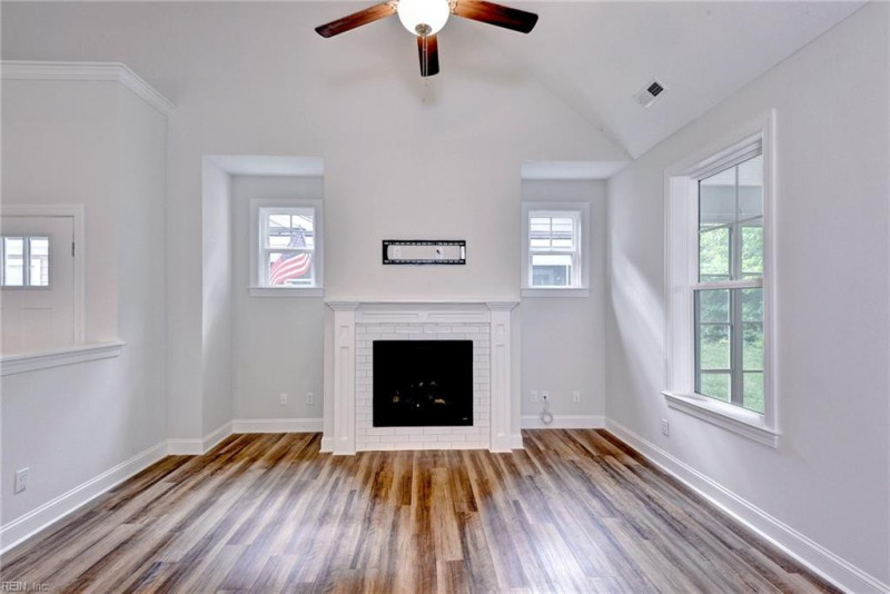 Photo 7 of 37 residential for sale in Suffolk virginia Photo 7 of 37 residential for sale in Suffolk virginia