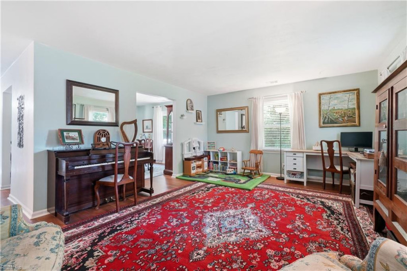 Photo 15 of 30 residential for sale in Virginia Beach virginia
