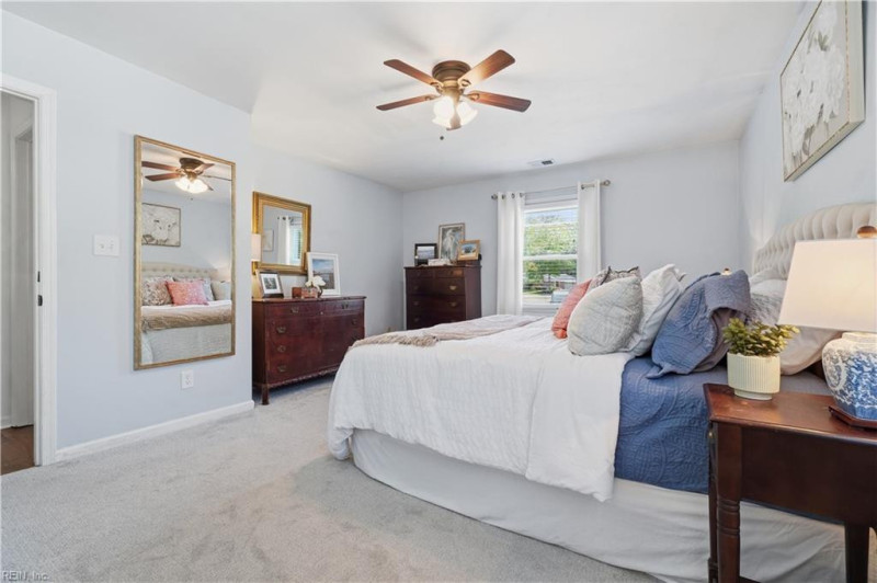 Photo 17 of 30 residential for sale in Virginia Beach virginia