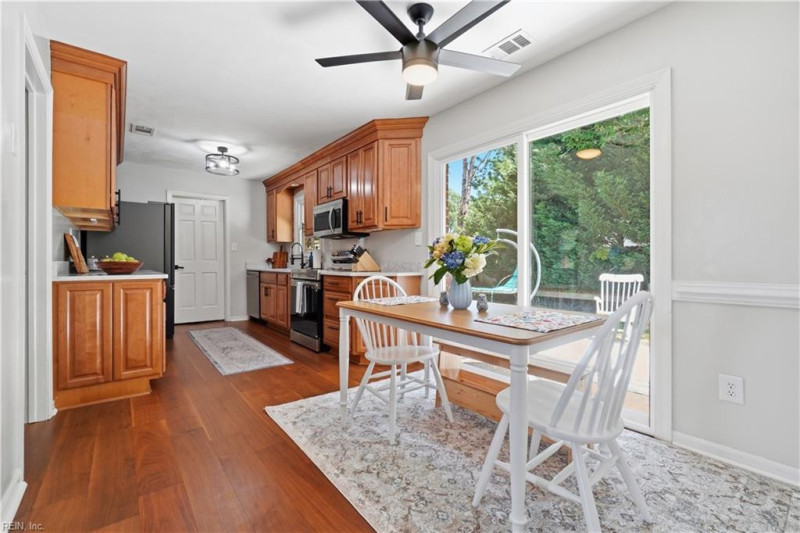 Photo 9 of 30 residential for sale in Virginia Beach virginia