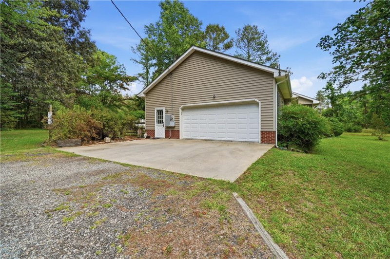 Photo 30 of 50 residential for sale in Suffolk virginia Photo 30 of 50 residential for sale in Suffolk virginia