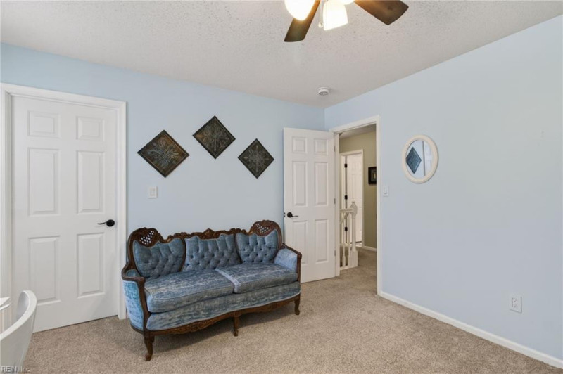Photo 33 of 48 residential for sale in Chesapeake virginia