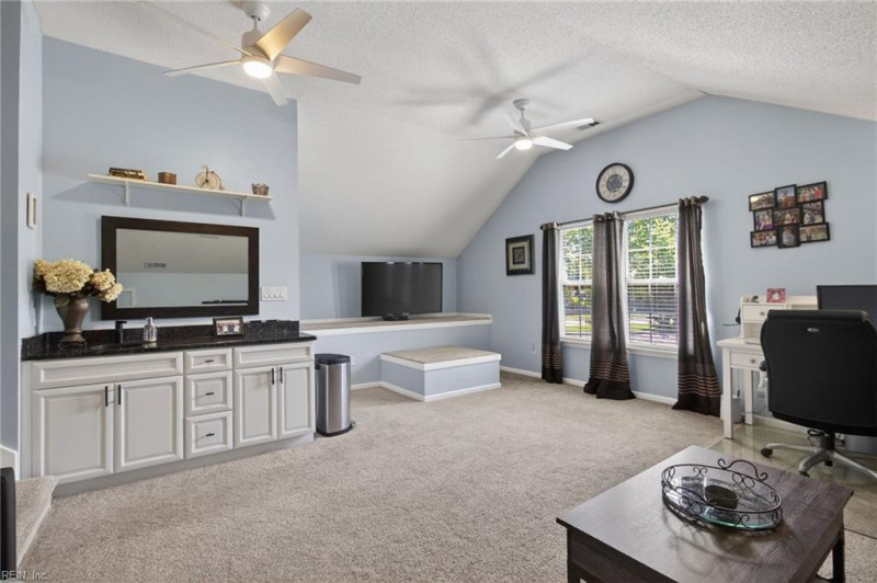 Photo 40 of 48 residential for sale in Chesapeake virginia